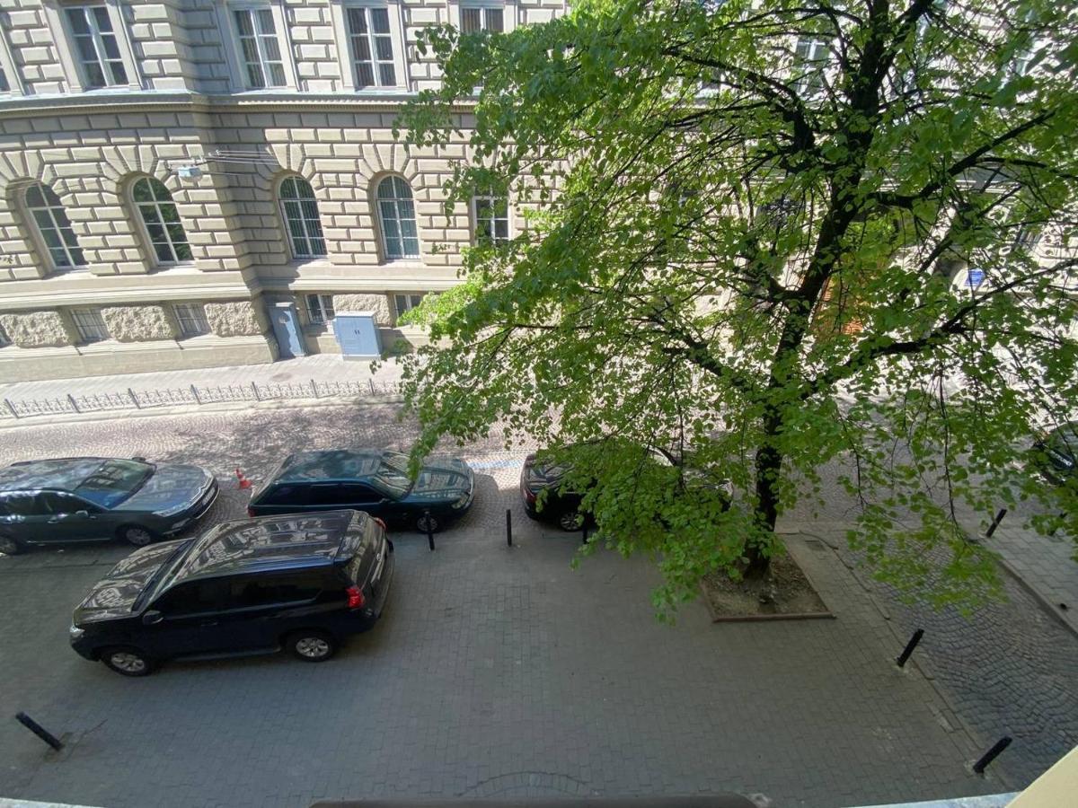 Family Residence Boutique Hotel Lviv Exterior foto